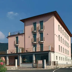 3* Hotel International